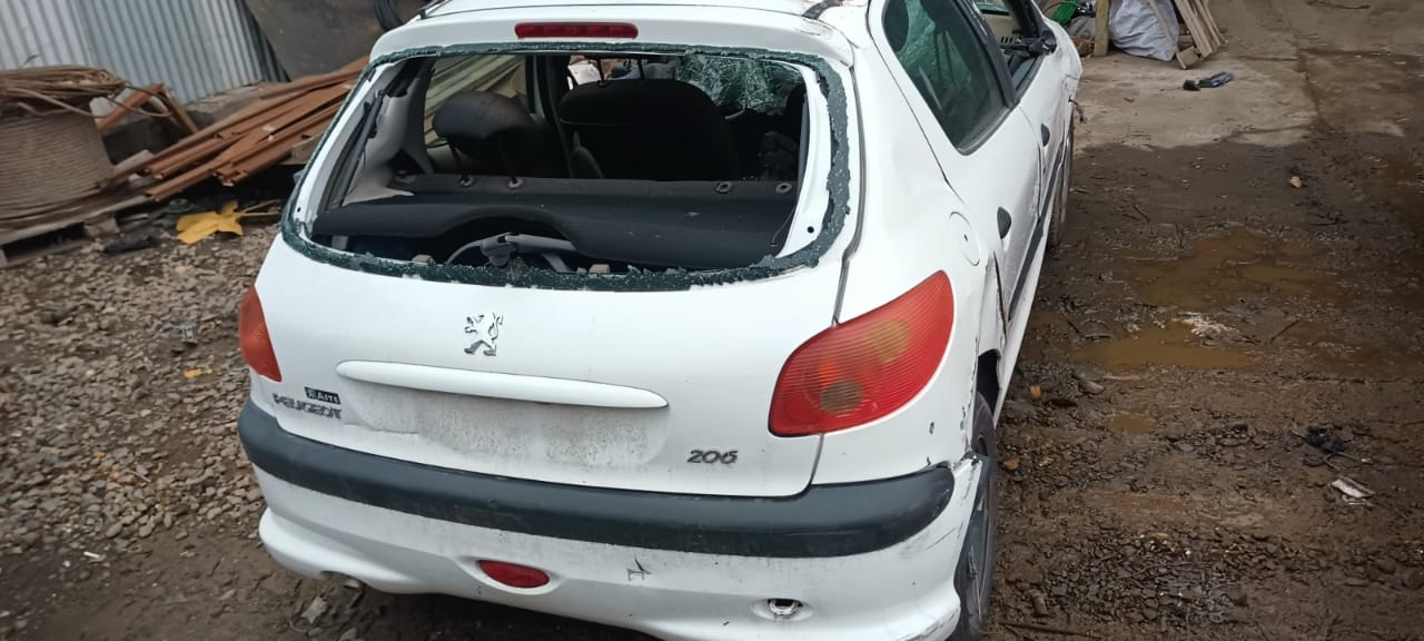  Peugeot 206 2001    EN DESARME